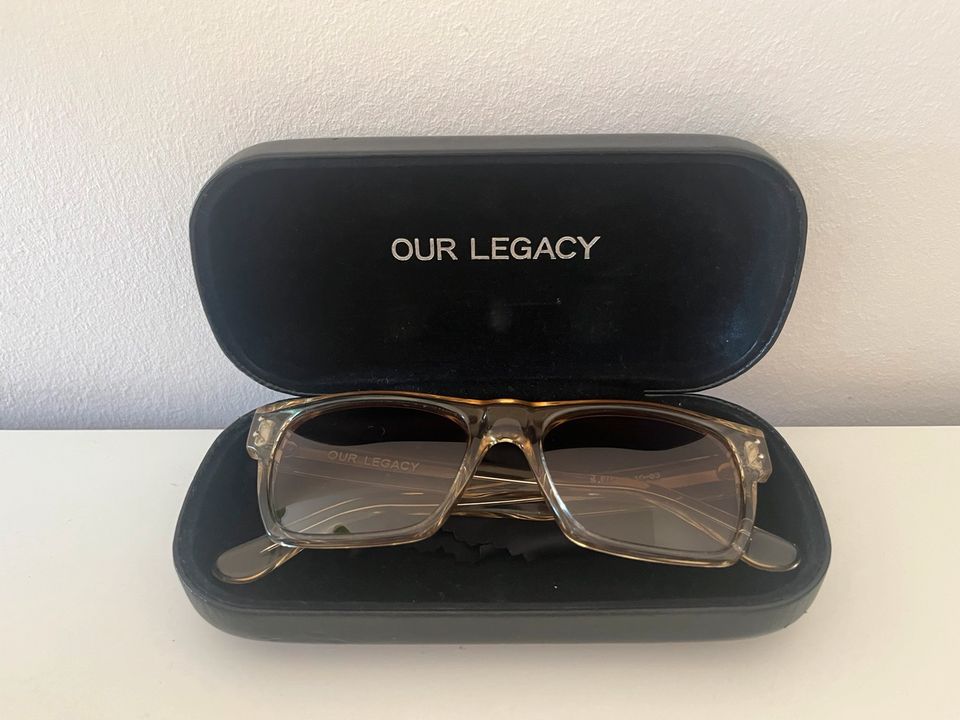 Our Legacy ‘Faith’ sunglasses Sonnenbrille in Berlin