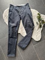 Versch. Chinos Herren / Größe 30 / Drykorn Hessen - Limburg Vorschau