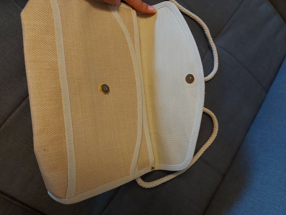 Handtasche Tasche sommerlich beige in Nindorf