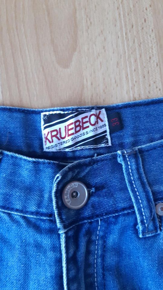 Kurze Jeans Hose Herren, Gr. M, Fb. blau neuwertig in Bad Lobenstein