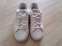 Sneaker Fila Gr. 37,5 -Neuwertig- Niedersachsen - Staufenberg Vorschau