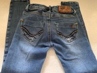 flotte Jeans + 2 schöne Shirts f. Mädchen Gr. 122/128, 7 Jahre Bayern - Obertraubling Vorschau