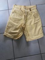 Jeans-Shorts / kurze Hose gelb zu verschenken Baden-Württemberg - Murr Württemberg Vorschau