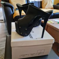 SEXY Extrem Neue Schwarze Plateau  High Heel Mules Gr.39 Nordrhein-Westfalen - Hagen Vorschau