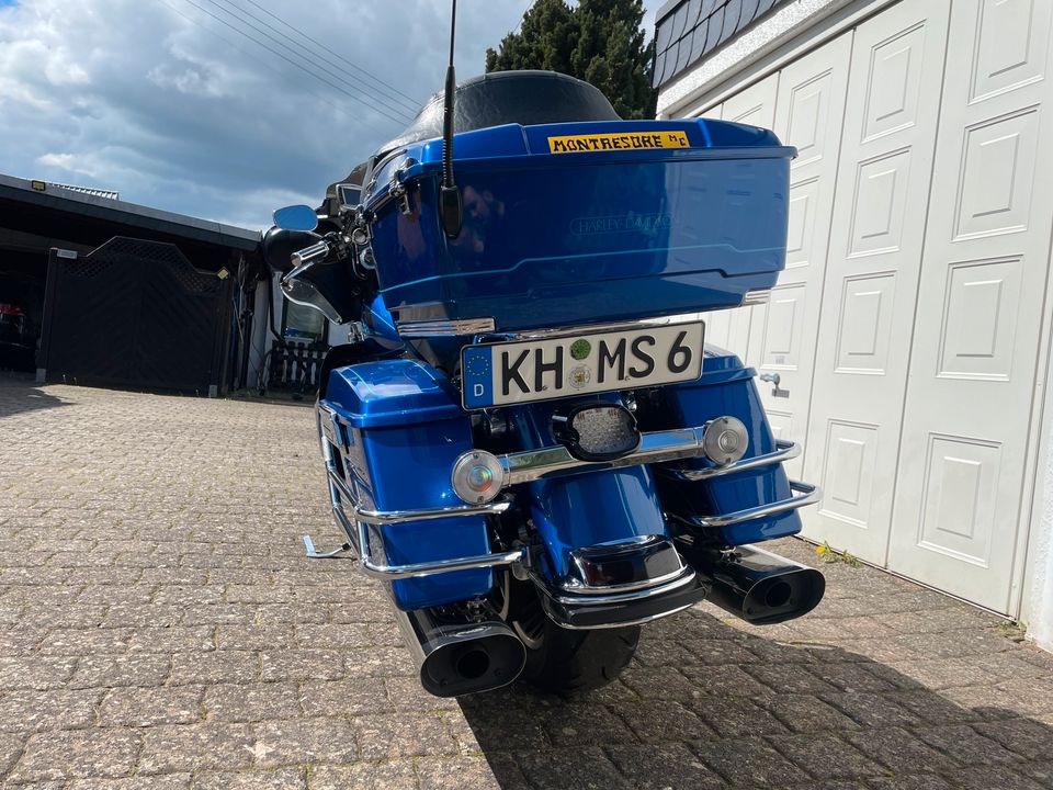 Harley-Davidson Electra Glide FLHTCU Classic in Montforterhof