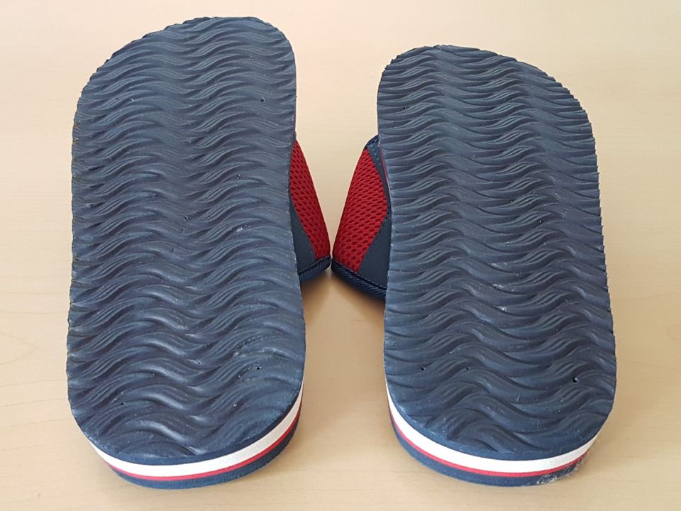 Badeschuhe-/latschen Rocket Sports Shoes Gr. 34 in Bayern - Lichtenfels |  Gebrauchte Kinderschuhe Größe 34 kaufen | eBay Kleinanzeigen ist jetzt  Kleinanzeigen