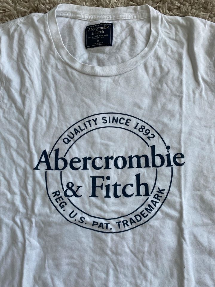 Abercrombie & Fitch T-Shirt weiß, dicke gute Qualität in Meerbusch