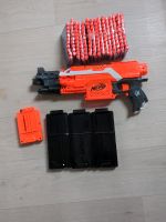 Nerf Stryfe Elite  mit 4 Magazinen und 150 Darts Schleswig-Holstein - Peissen (Holst) Vorschau