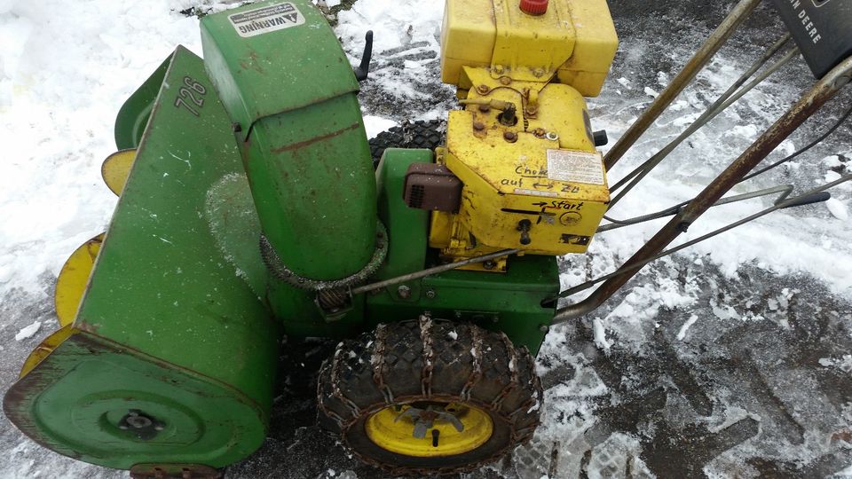 Schneefräse John Deere 726 in Kaisersbach