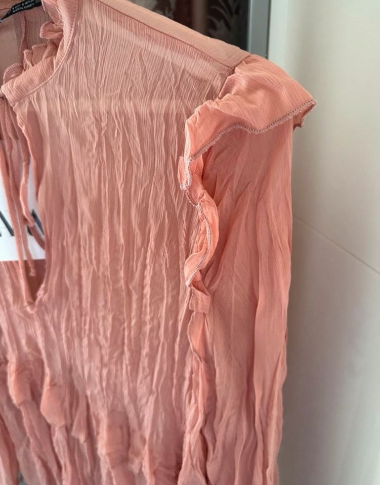 Süße transparente Bluse von Zara altrosa Neu in Bonn