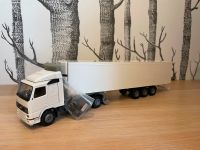 Conrad VOLVO FH 12 Kühlkoffer weiß - NEU & OVP 1:50 No. 0008 Bayern - Igensdorf Vorschau