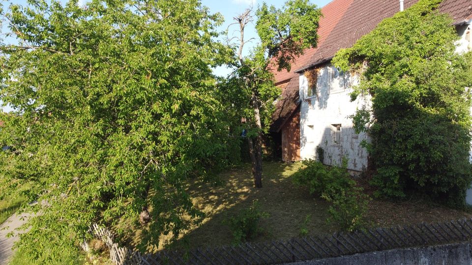 Zwei Bauernhäuser zum Preis von einem Bauernhaus mit gr. Garten in Geislingen