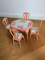 Barbie Sweet Roses Tisch mit 4 Stühlen Set Nordrhein-Westfalen - Düren Vorschau