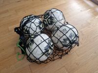 Adidas Fußball Fußbälle 4 Stück samt Netz Größe 4 für Kinder München - Trudering-Riem Vorschau