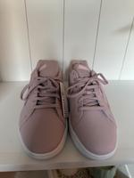 Neue Damensneaker von Reebok in 38 Bonn - Auerberg Vorschau