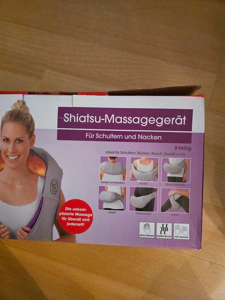 Shiatsu Massagegerät/ Massage Nacken, Schulter, Rücken in Kreuztal