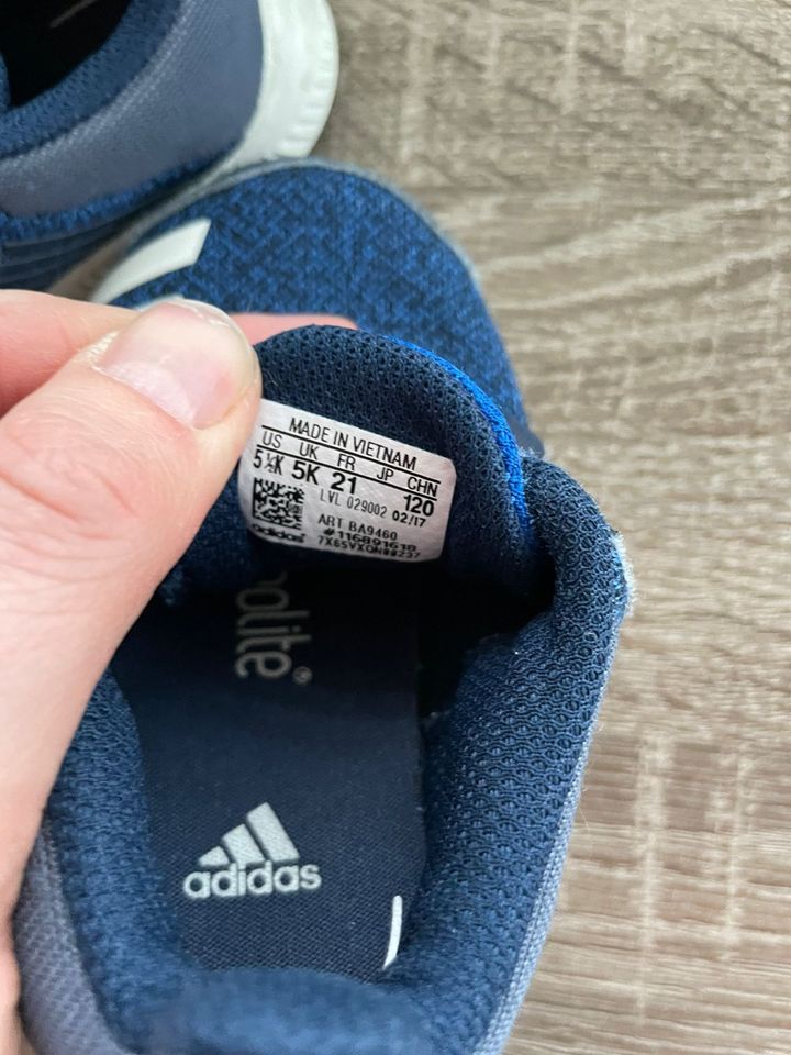 pagar Pendiente imagen Adidas Schuhe Größe 21 in Bayern - Zirndorf | Gebrauchte Kinderschuhe Größe  21 kaufen | eBay Kleinanzeigen ist jetzt Kleinanzeigen