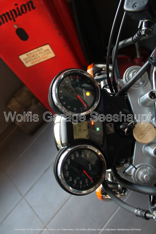 Wolfis Garage Honda CB 1100 R  ABS  1510 km   1. Hand    WOW in Seeshaupt