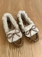 Zara Bootschuhe aus Veloursleder mit Fell - NEU ❤️ Altona - Hamburg Blankenese Vorschau