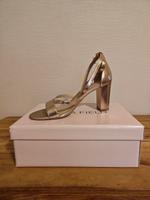 Anna Field Absatz-Schuhe / High Heels / Pumps Rosé Neu Größe 39 Niedersachsen - Steinfeld Vorschau
