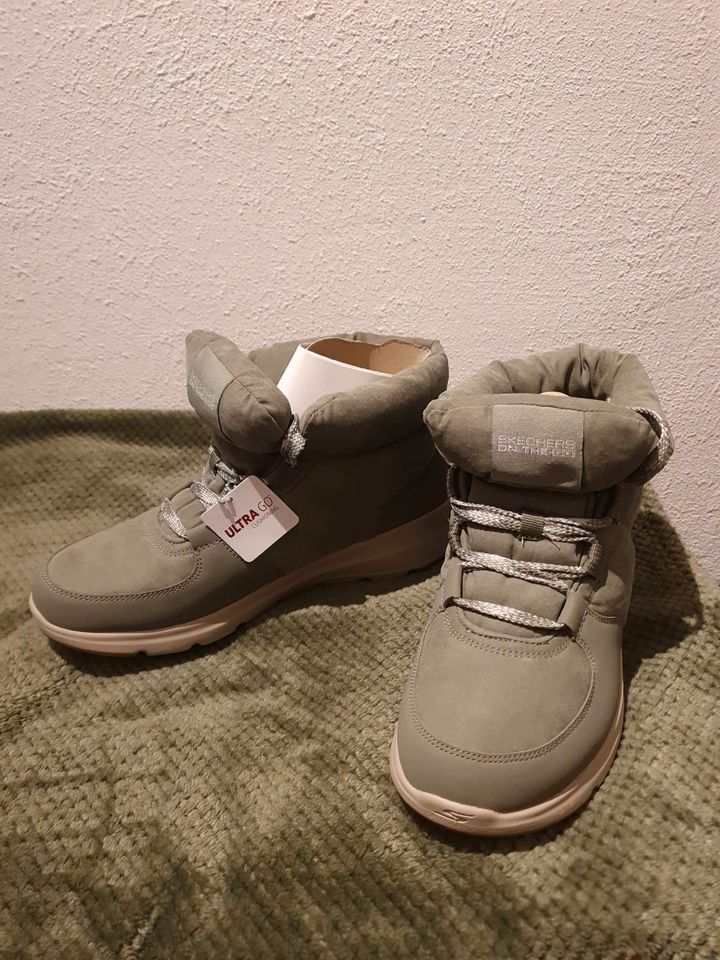 NEU Skechers Stiefelette Glacial Ultra Gr. 39 Olive in Kirchheim am Ries