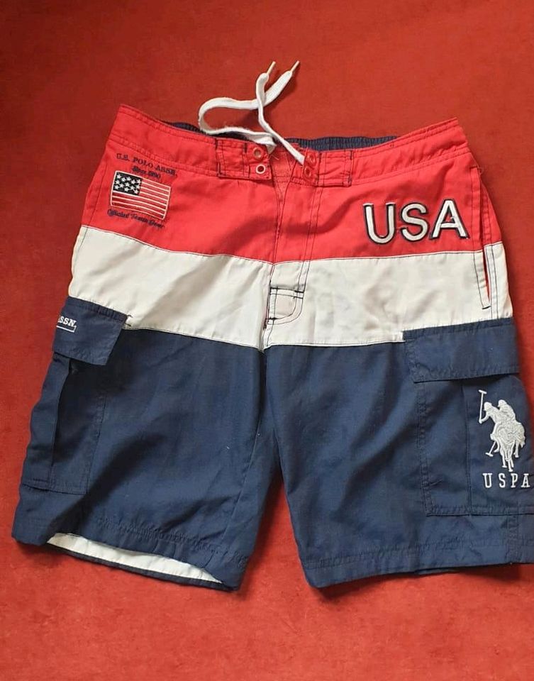 U.S. Polo Assn. Herren Badehose Gr. M Rot Weiß Blau aus USA in Frankfurt am Main