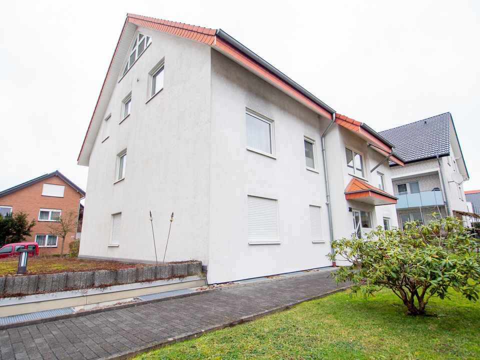 3-Zim. Wohnung mit Terrasse in ruhiger Wohnlage inkl. Tiefgarage, zentrumsnah in Bad Salzuflen in Bad Salzuflen