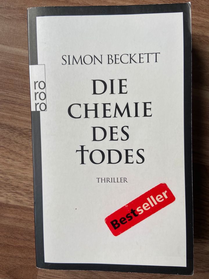 Bücher von Simon Beckett in Wiefelstede