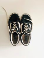 Vans Schuhe Sneaker Turnschuhe 32,5 Berlin - Lichterfelde Vorschau