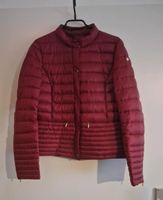 Leichte Steppjacke Esprit Jacke Gr. 36 dunkelrot *wie neu* Niedersachsen - Fredenbeck Vorschau