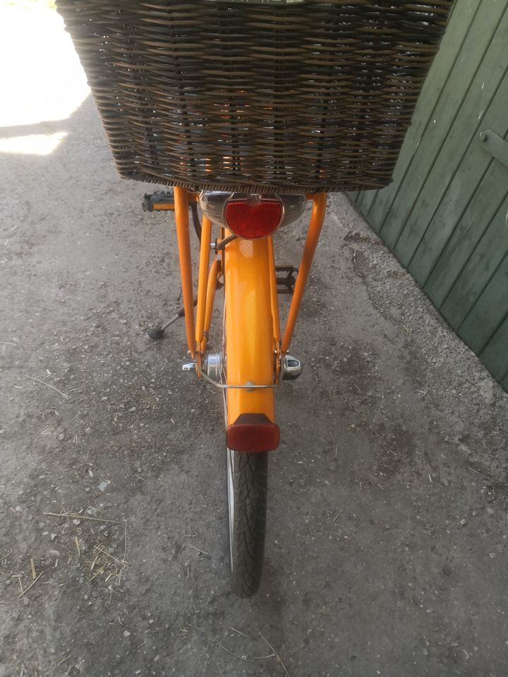 Damen Fahrrad von Maxim Comfort Style Orange 28 Zoll mit Helm in Großpösna
