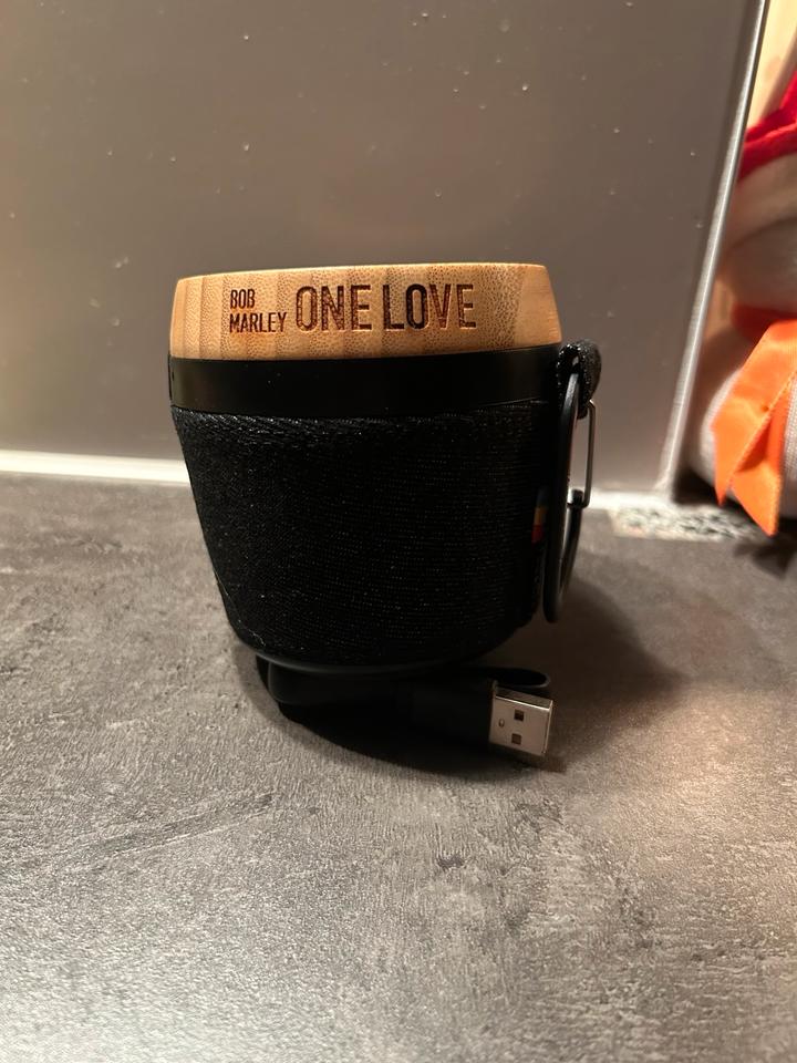 Bluetooth Lautsprecher, Bob Marley One Love edition in Dresden
