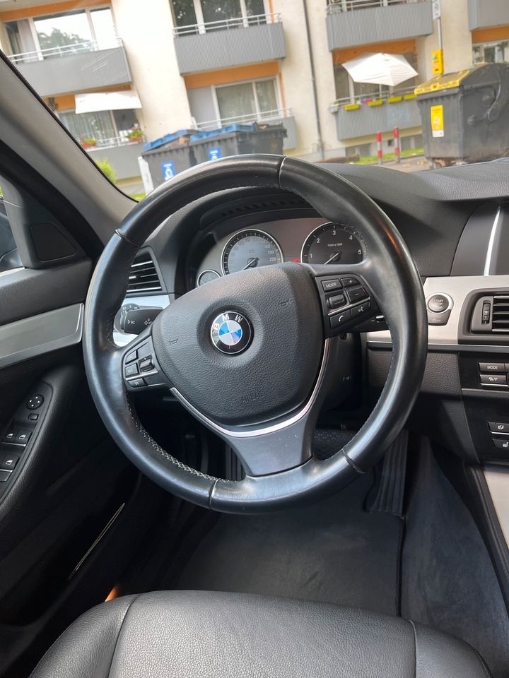 BMW 520d xDrive Touring in Wiesbaden