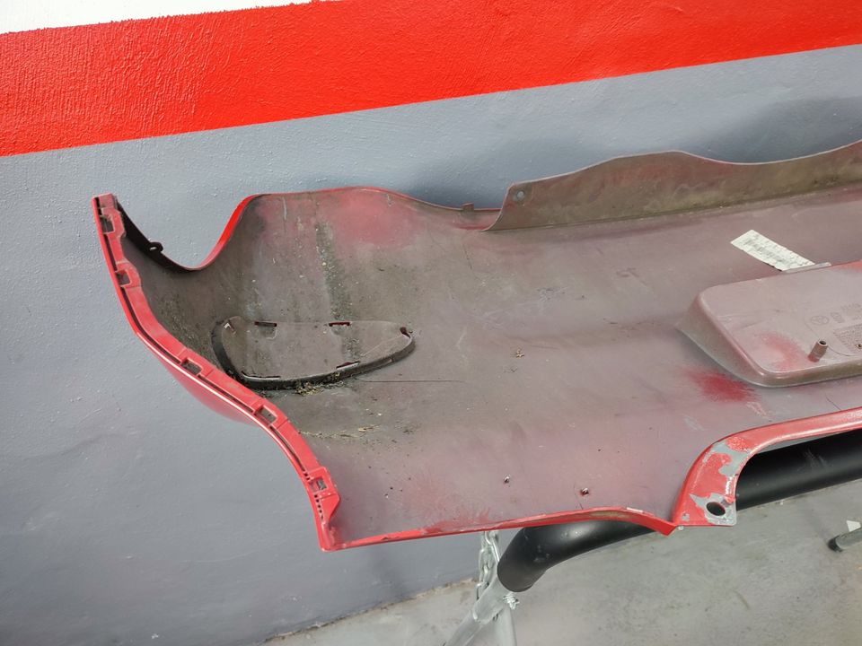 ORIGINAL TOYOTA AYGO Stoßstange hinten rot 521590H030 in Emmerich am Rhein