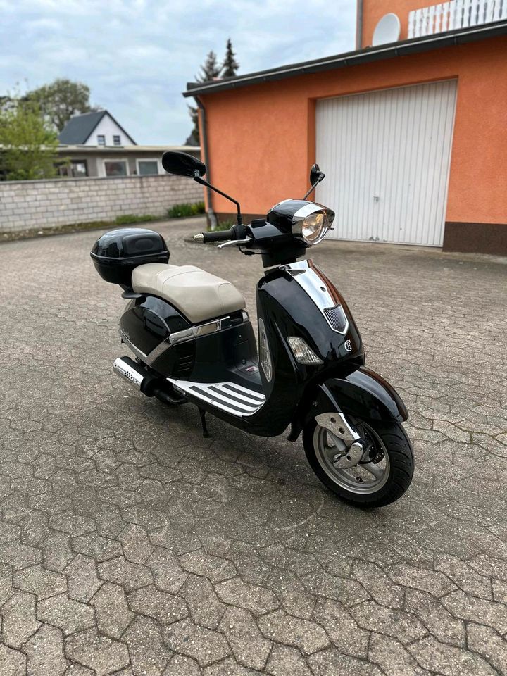ZNEN ZN125 T-F Motorroller in Velpke