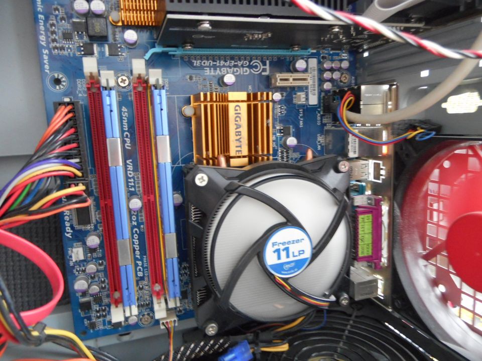 PC mit Pentium Dual-Core 6700 / 2x 3,2Ghz u. Win 10 in Lemgo