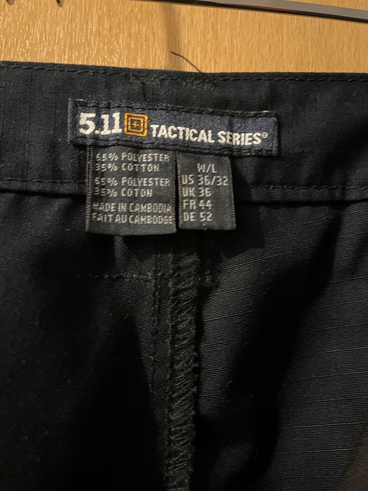 5.11 Tactical Hose  Gr.52!!!!, dunkel blau. Festpreis! in Schnabelwaid