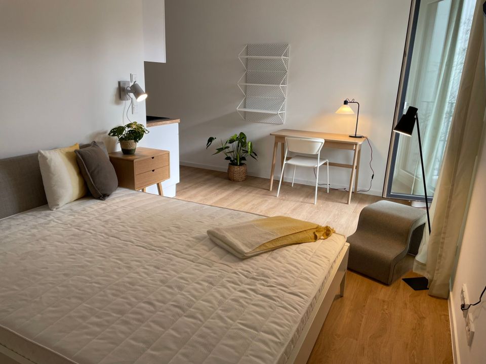 1. Monat mietfrei - Möbel schleppen? Nicht nötig! Singlewohnung in Kreuzkölln in Berlin