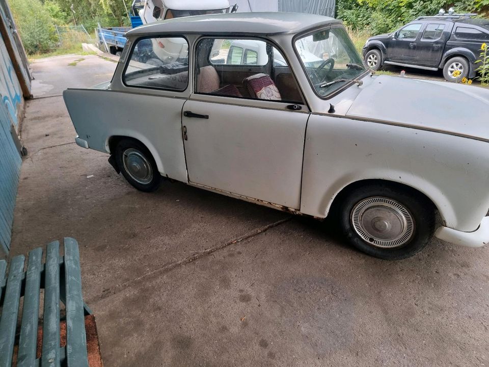 Trabant 601 Deluxe erste Serie 1967 läuft in Chemnitz