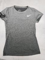 Sportshirt XS von Nike Niedersachsen - Meppen Vorschau