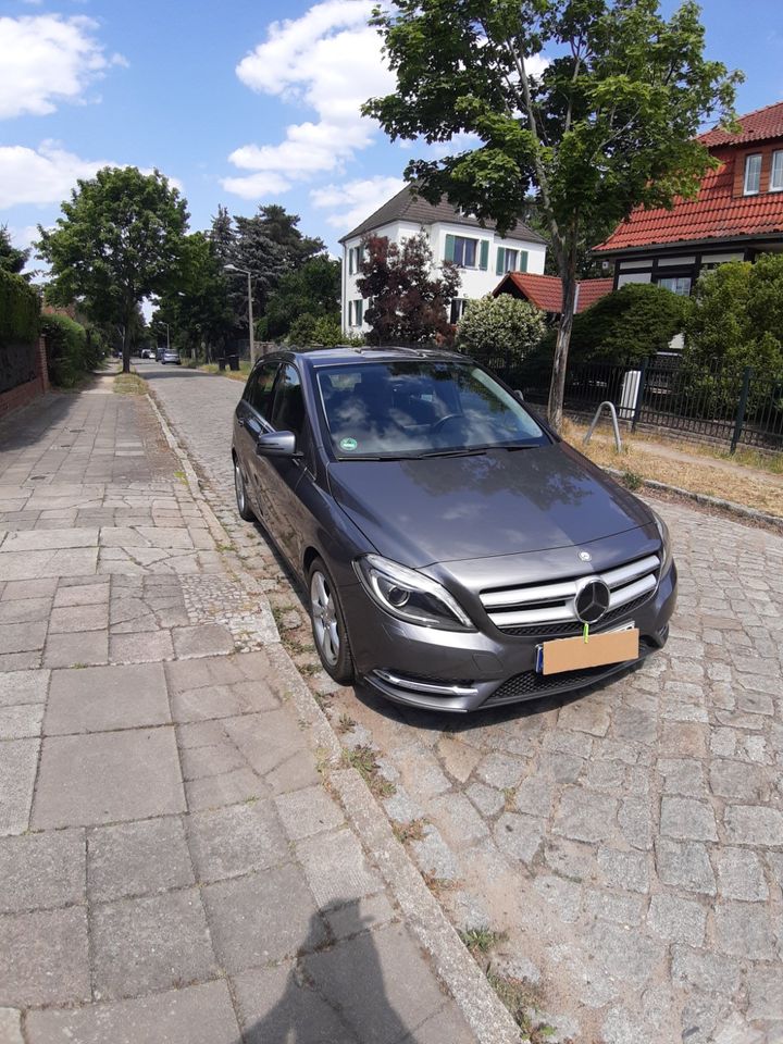 Mercedes-Benz B 200 in Berlin