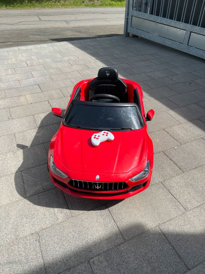 Elektro Auto für Kinder *defekt* in Weyerbusch