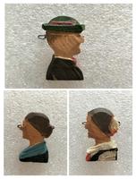 WHW  Trachtenköpfe Anbzeichen Holzfiguren Winterhilfswerks 1936 Bayern - Neutraubling Vorschau