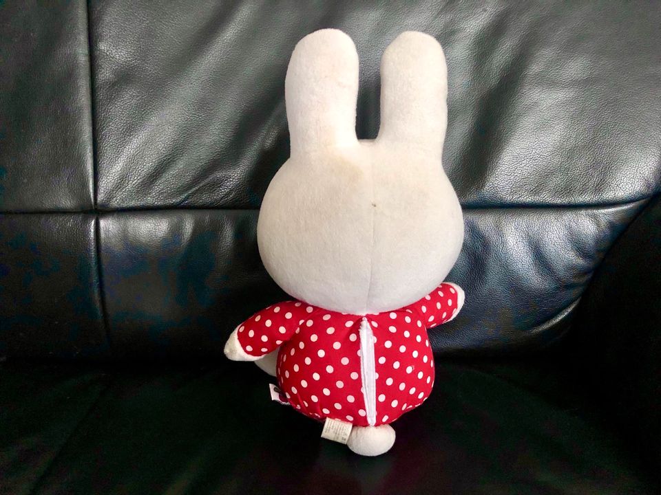 Miffy My-Melody Hello-Kitty Sanrio Plüsch sprechend Niederländisc in Waltrop