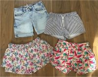 Kurze Hosen / Shorts 122/128 Mädchen H&M Sachsen - Werdau Vorschau