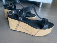 Tommy Hilfiger Plateau Sandalen Niedersachsen - Bersenbrück Vorschau