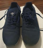 verkaufe Adidas Schuhe größe 43 Berlin - Spandau Vorschau
