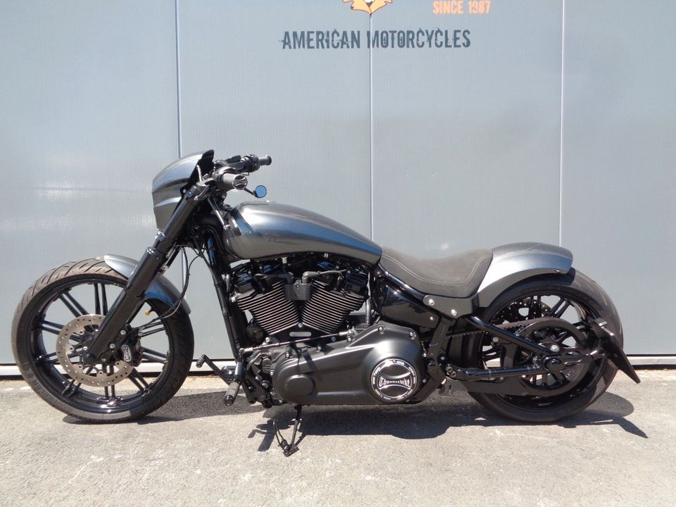Harley-Davidson FXSB°°BREAKOUT CUSTOM°°-DRAGSTYLE- JEKILL&HYDE- in Melle