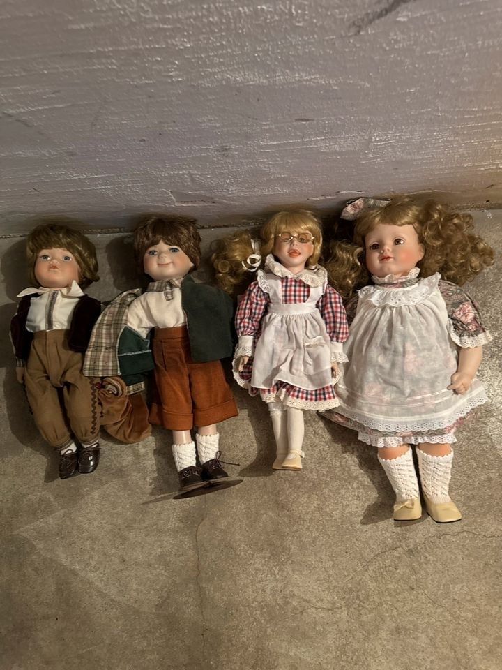 Puppen Sammler in Hückeswagen