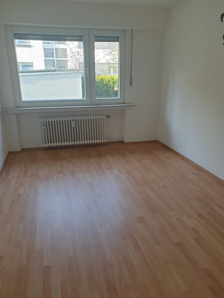 Erdgeschoss 2 Zimmer-ETW mit Balkon im ruhigen Mehrfamilienhaus - ideal als Kapitalanlage in Mettmann